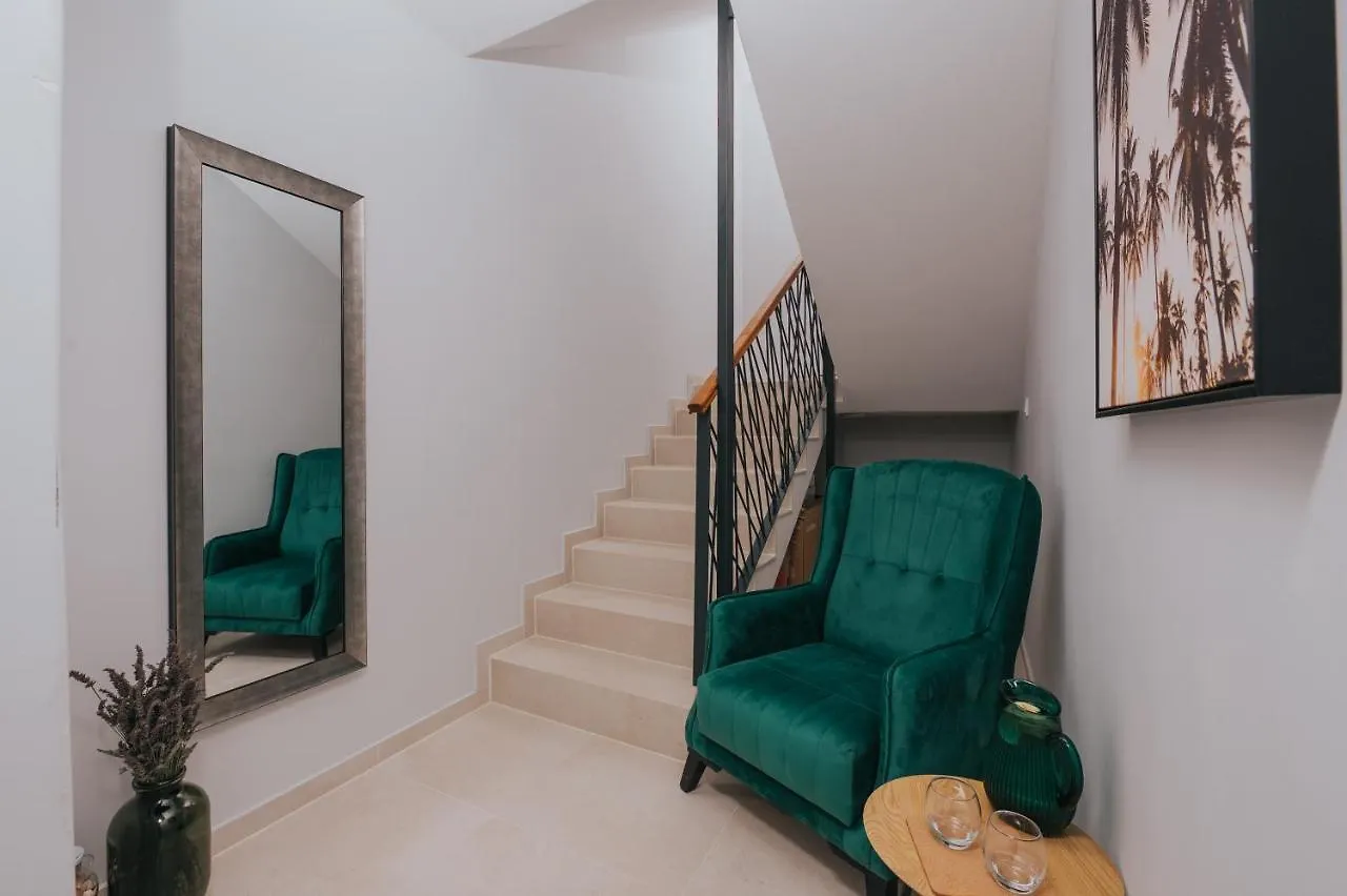 Apartments Virgine Maria Baška